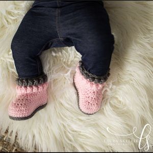 Baby girl booties